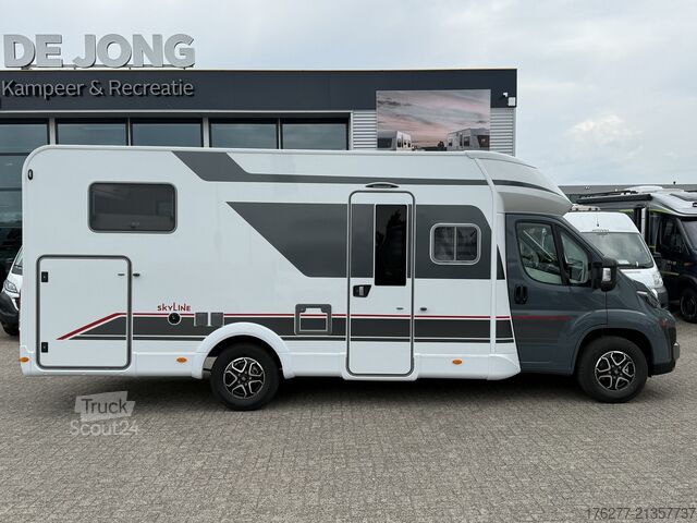 Pusintegrālais Burstner Lyseo T 726 Skyline - Fiat