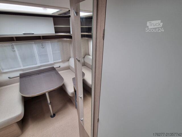 Potovalna prikolica Burstner Premio 460 TL