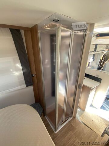 Teilintegriertes Wohnmobil DETHLEFFS Trend 7057 Fiat 150PS Automat