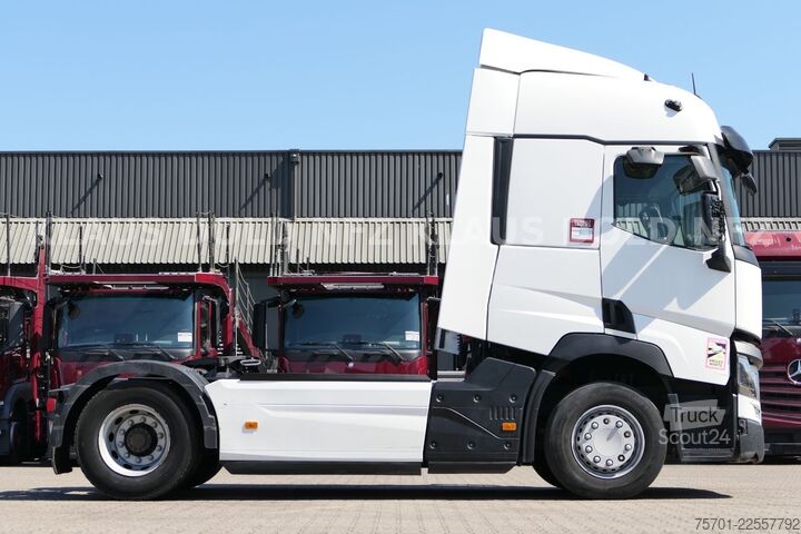 Standardowy ciągnik siodłowy RENAULT T 480 High Cab 2 XL Tanks Retarder Euro 6