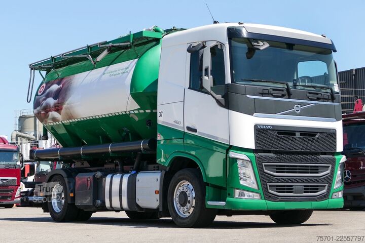 Cysterna samochodowa VOLVO FH 460 Tierfutter 4-kammer Silo X-Track Assist