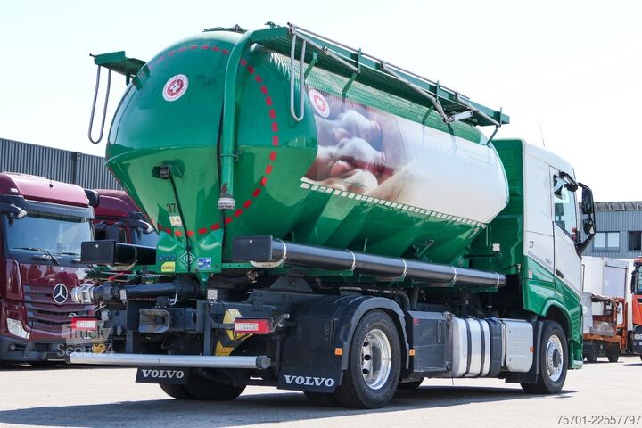 Cysterna samochodowa VOLVO FH 460 Tierfutter 4-kammer Silo X-Track Assist