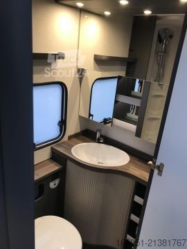 Wohnwagen Hobby Excellent Edition 545 KMF 2000kg Garage Mod.26