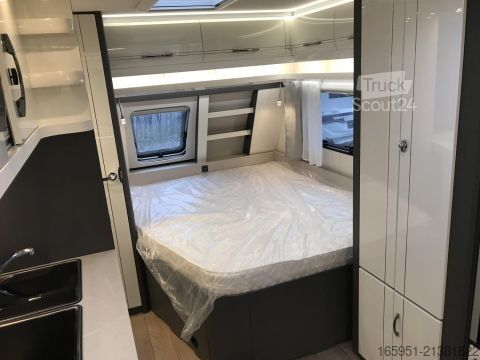 Wohnwagen Hobby Excellent 560 CFe 2000kg Alufelgen Schwarz