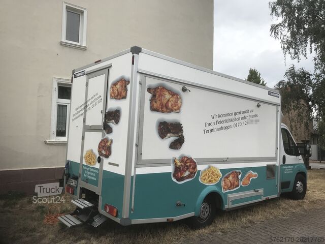 Sonderausbau-Transporter Fiat Foodtruck