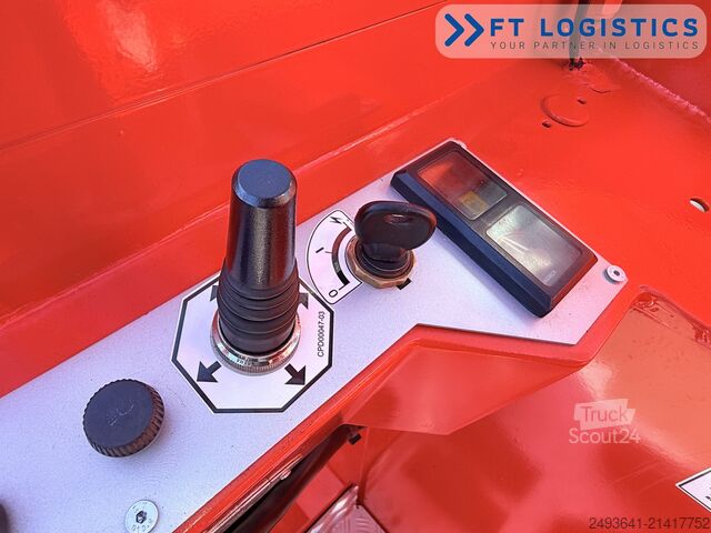 4-vejs gaffeltruck Combilift C3000GST GAS TRIPLEX 8300 FREE LIFT TOP1