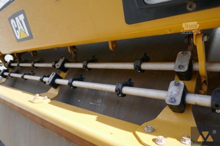 Tandemwalze Caterpillar CB13