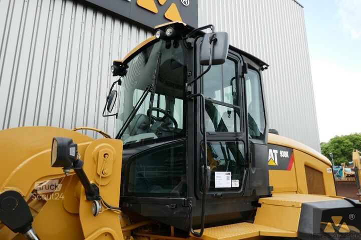 Carregadora de rodas Caterpillar 938K