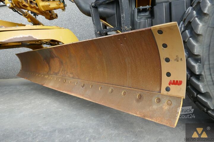 Grader Caterpillar 120M2