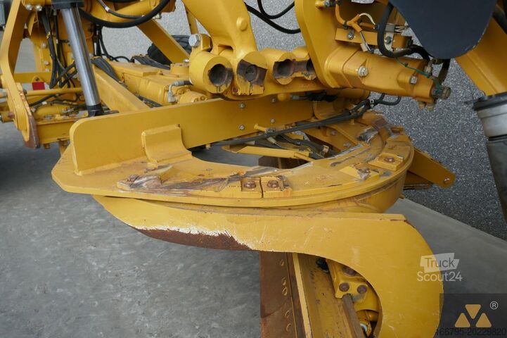Grader Caterpillar 120M2