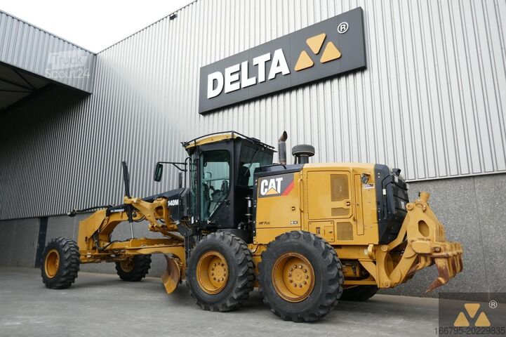 Greideris Caterpillar 140M2