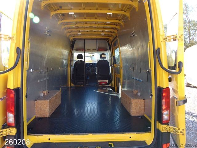 Magas tetős furgon VOLKSWAGEN CRAFTER 35 2.0 TDI 4 Motion MAXI AHK 3,5t-KAMERA