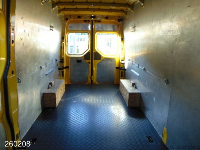 Magas tetős furgon VOLKSWAGEN CRAFTER 35 2.0 TDI 4 Motion MAXI AHK 3,5t-KAMERA