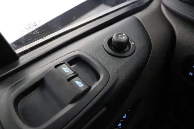 Varebil Ford Transit Custom 2.0 TDCI 130PK Automaat 2x Schui...