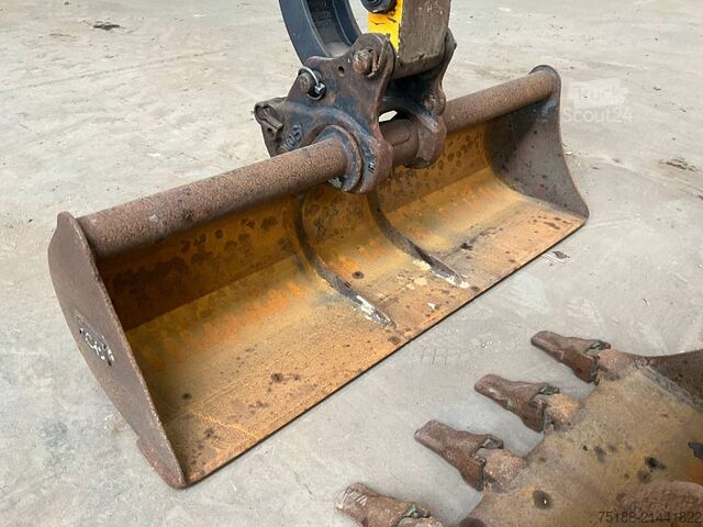 Mini excavator Bobcat E 17