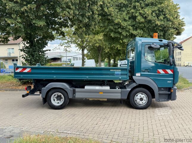 Driezijdige kipper Mercedes-Benz ATEGO 821 - Kipper - 22 TKm - EURO6 C
