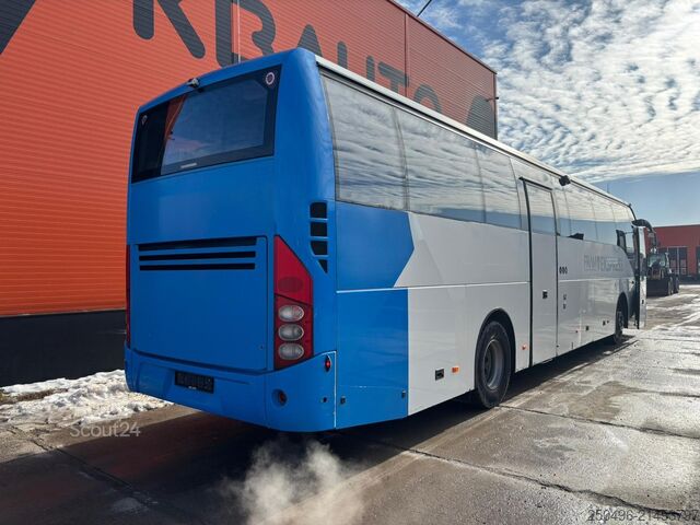 Tourwagen Volvo B8R 9500 4x2 AC / AUXILIARY HEATING / WC / WHEE...
