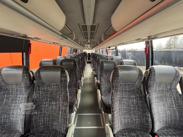 Tourwagen Volvo B8R 9500 4x2 AC / AUXILIARY HEATING / WC / WHEE...