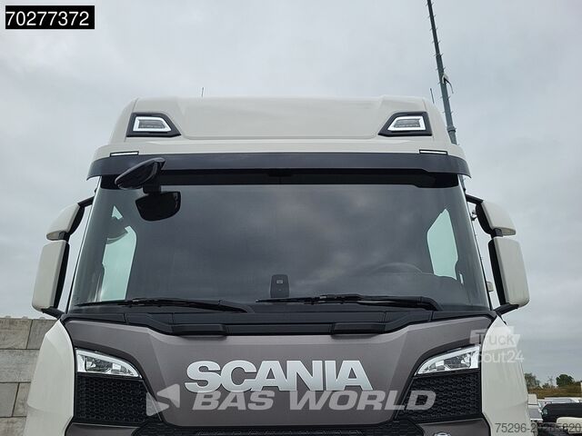 Standaard trekker Scania S560 4X2 NEW! Retarder Full-Air 2xTanks Leder S...
