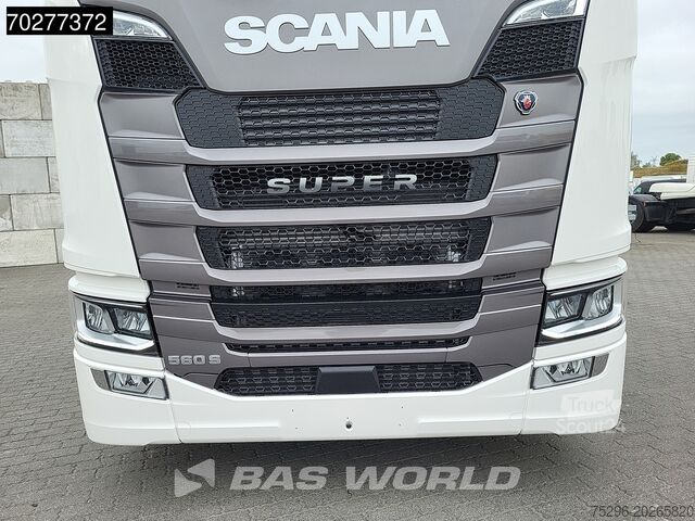 Standaard trekker Scania S560 4X2 NEW! Retarder Full-Air 2xTanks Leder S...