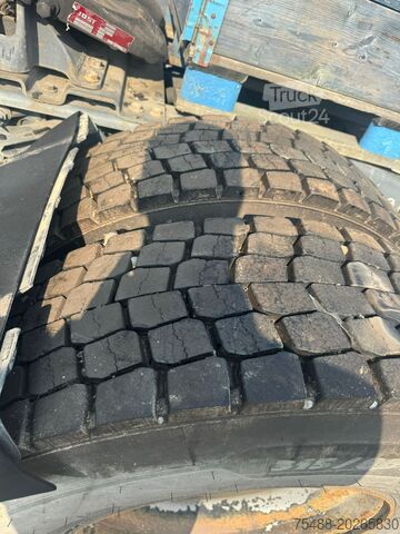 Standard-Sattelzugmaschine DAF XF 105-460 SSC TRATTORE STRADALE 4X2