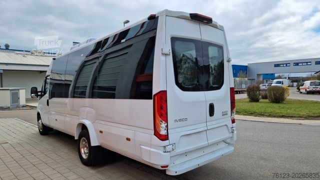 Minibus IVECO Daily C 65 Sprinter 519 MAN TGE Crafter