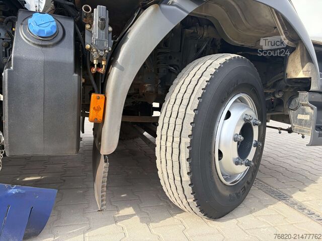 Camion caisson Renault D12