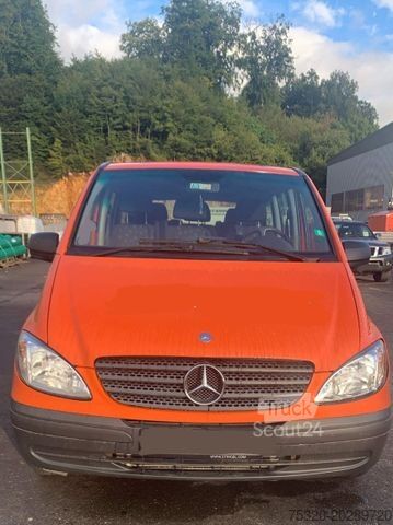 Minibus MERCEDES-BENZ Vito 115 cdi 9 Sitzer