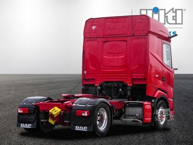 Standartinis vilkikas DAF XG 480 FT + INTARDER + ALCOA + CAMERAS + 710L TANK