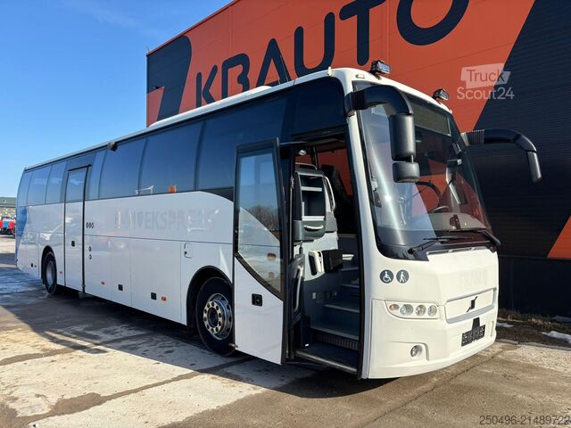Şehirlerarası otobüs Volvo B8R 9500 4x2 AC / AUXILIARY HEATING / WC / WHEE...