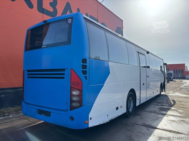 Şehirlerarası otobüs Volvo B8R 9500 4x2 AC / AUXILIARY HEATING / WC / WHEE...