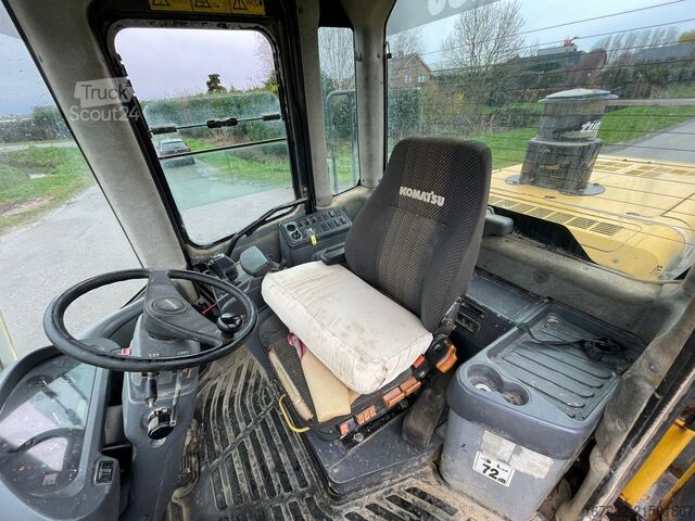 Lader Komatsu WA380-5H