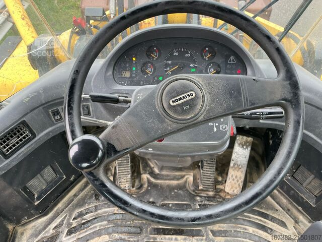 Lader Komatsu WA380-5H