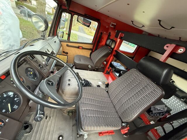 Feuerwehrfahrzeug Mercedes-Benz 917 - 4x4 - Feuerwehr LF16TS - 21 TKm