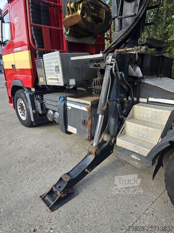 Стандартный седельный тягач VOLVO FH500 / Holzkran Epsilon S270L / 70000 Kg GG