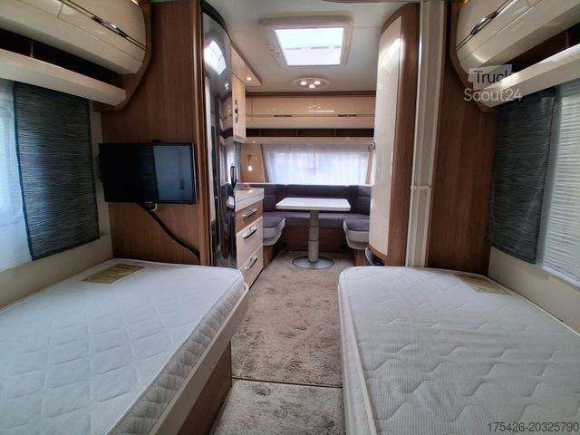 Campingvogn HOBBY Exellent 540 WLU *Autark/Markise+Vorzelt/Mover*