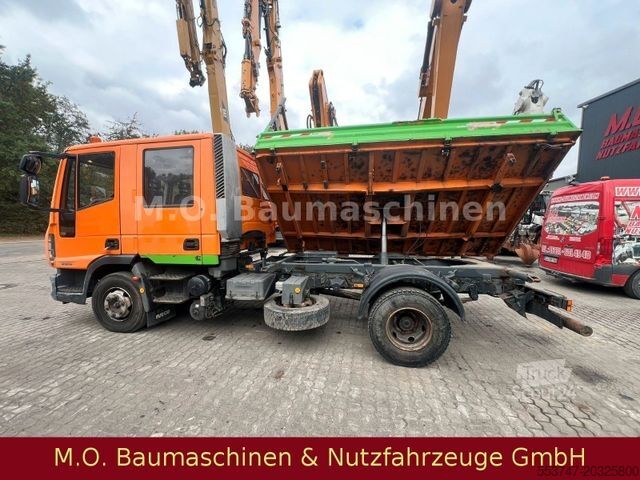 Three-way tipper van IVECO Eurocargo 80E18 Doka 3.Seitenkipper