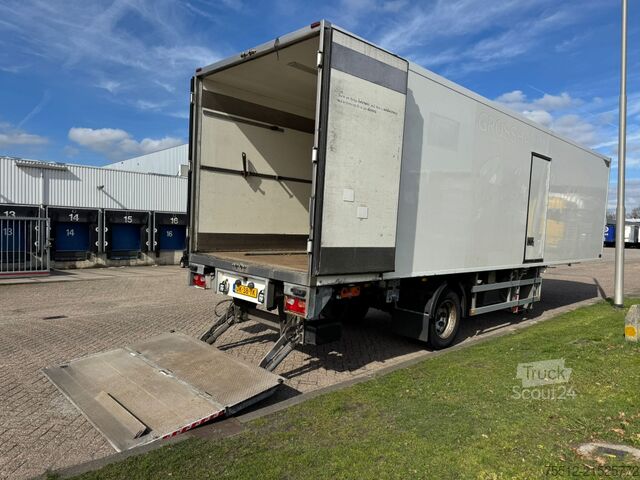 Trasporto refrigerato/congelato HTF Heiwo / Carrier Vector 1800 MT / Tail Lift 2021...