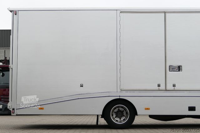 شاحنة نقل سيارات مغلقة MERCEDES-BENZ Atego 822 Autotransporter Geschloss. Automatik