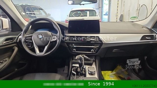 Minibus BMW 520 d xDrive Touring Business Leder