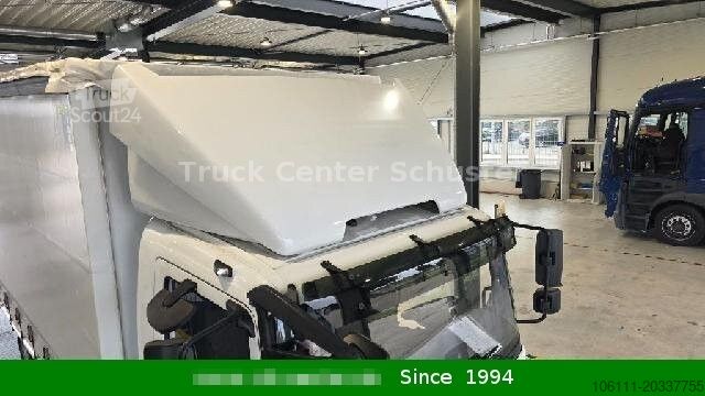 Furgão cortina de lona MERCEDES-BENZ Atego 821L/4220/4x2 tainsider/Heckporta