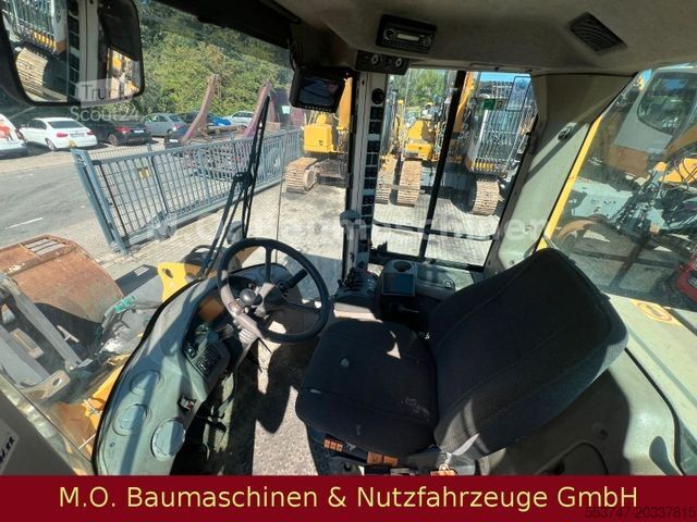 Ratinis krautuvas VOLVO L60G / Hochkippschaufel / AC /