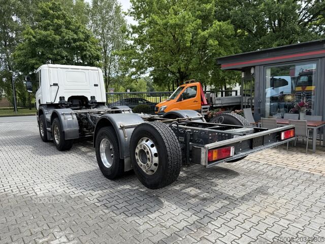 Truck chassis Scania P420 8X2*6