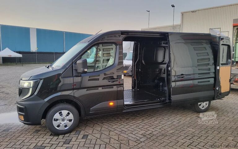 Bestelbus Renault Master 150.35  EURO 6  L3H2 GESLOTEN ZWART META...