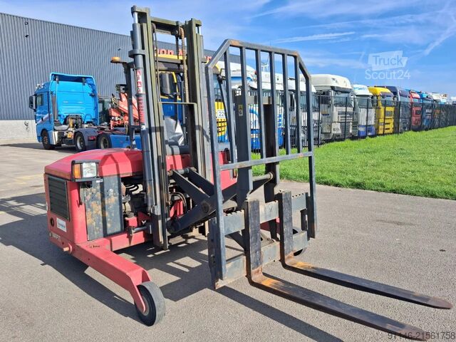 Viličar na tovornjaku Moffet M4 20.1 * Kubota Motor 25 HP * M4 20.1