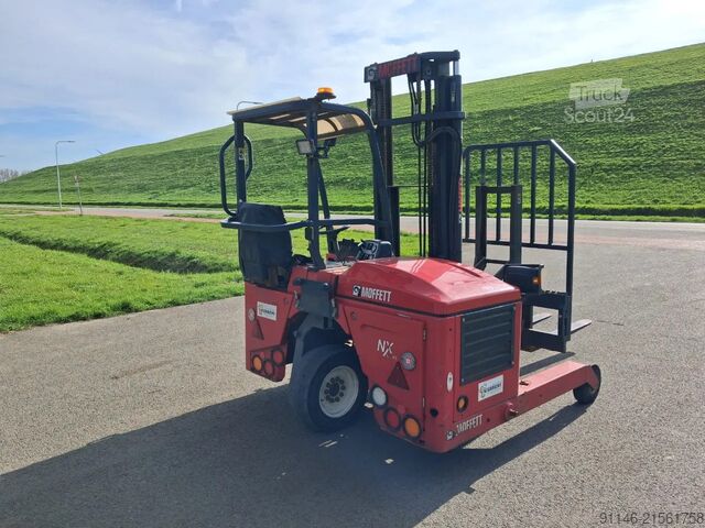 Viličar na tovornjaku Moffet M4 20.1 * Kubota Motor 25 HP * M4 20.1