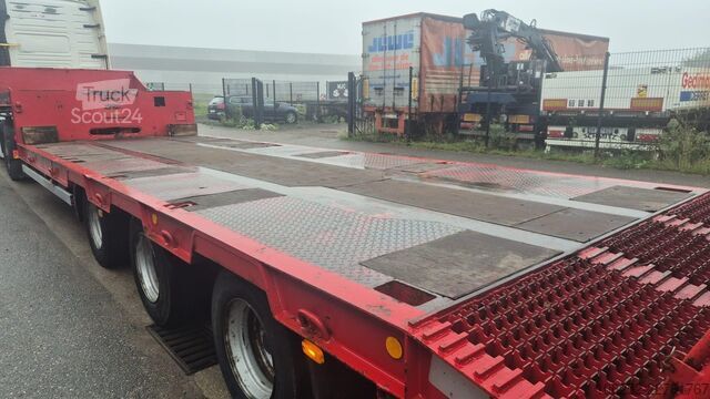 Semi-dieplader Möslein ST3 - 3-AXLES SEMI LOWLOADER - WINCH - 8,50M CA...