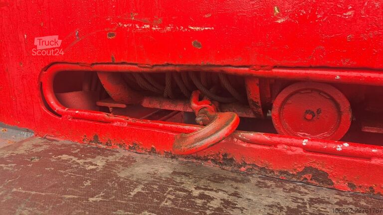 Semi-dieplader Möslein ST3 - 3-AXLES SEMI LOWLOADER - WINCH - 8,50M CA...