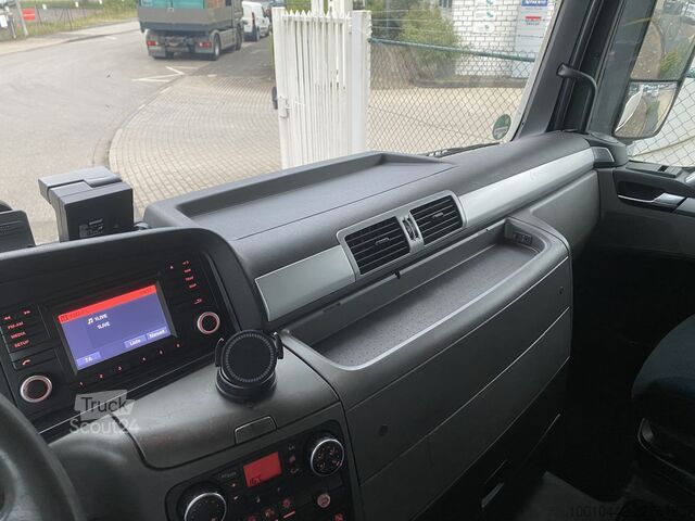 стандартный седельный тягач MAN TGX 18.440