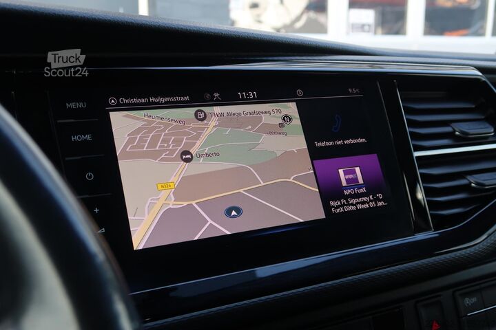 Station wagon con tetto alto Volkswagen Transporter 2.0 TDI L2H1 32 DC Highline AUT/ LE...